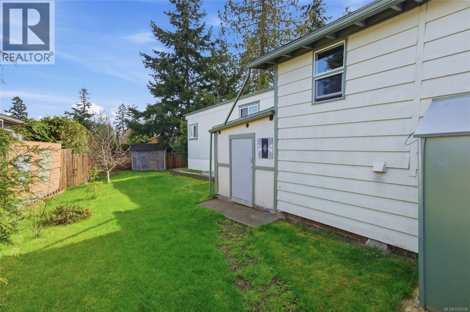 135 MERIDIAN WAY - 20