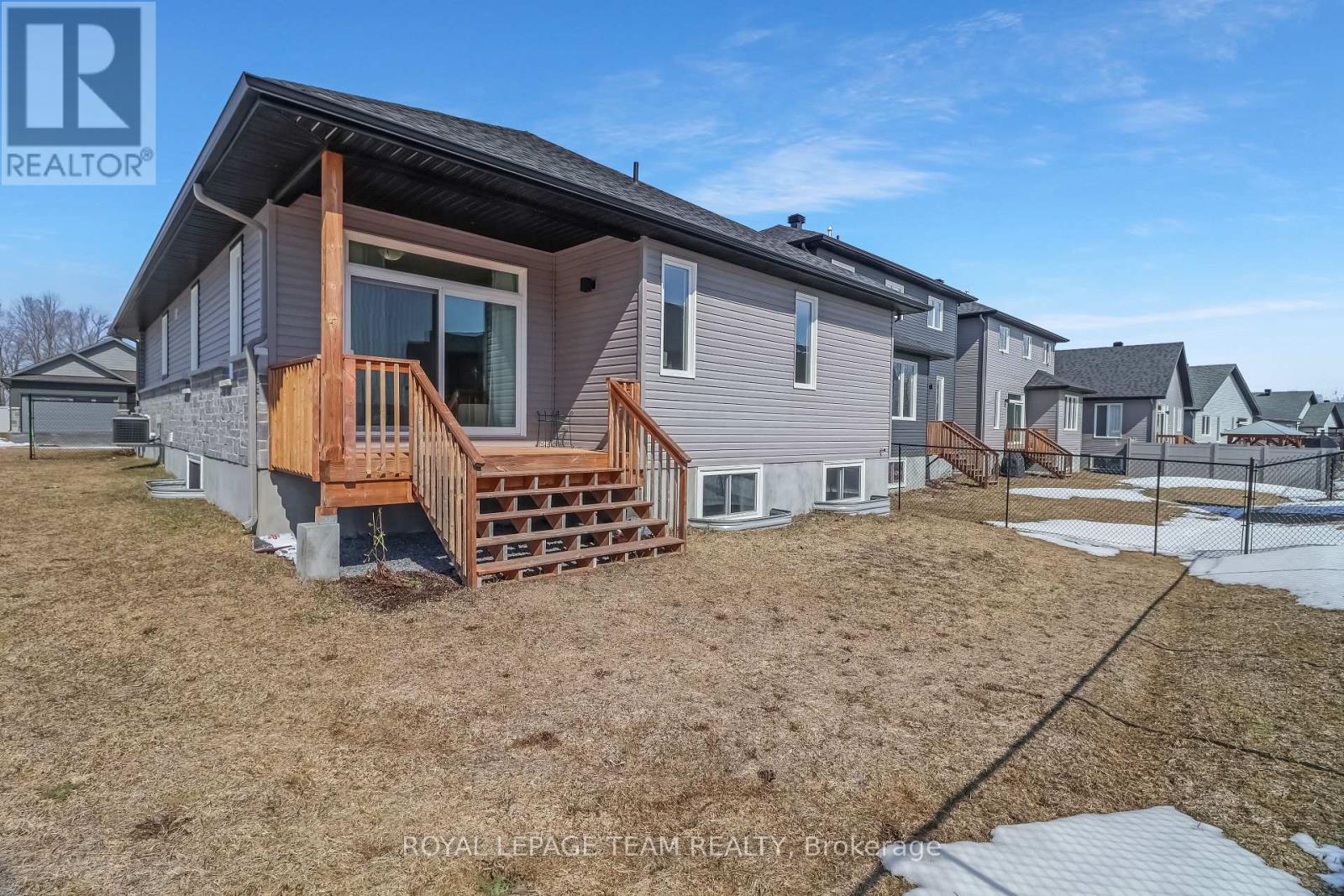 20 SEABERT DRIVE — photo 38