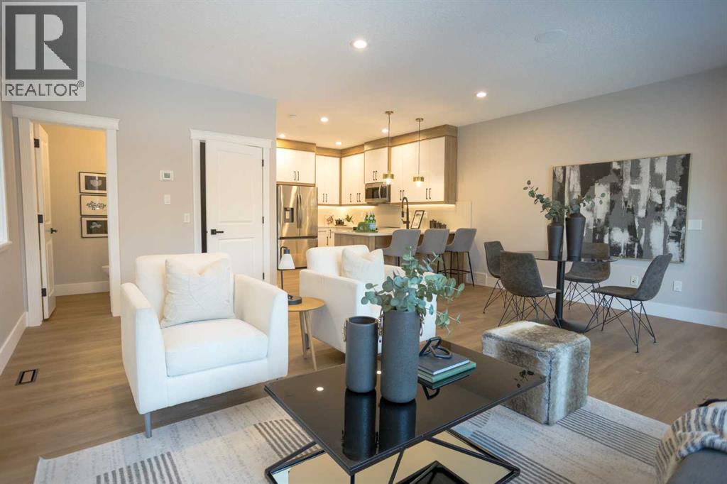 Single Family House for Sale in   Avenue SW Windsor Park Calgary 