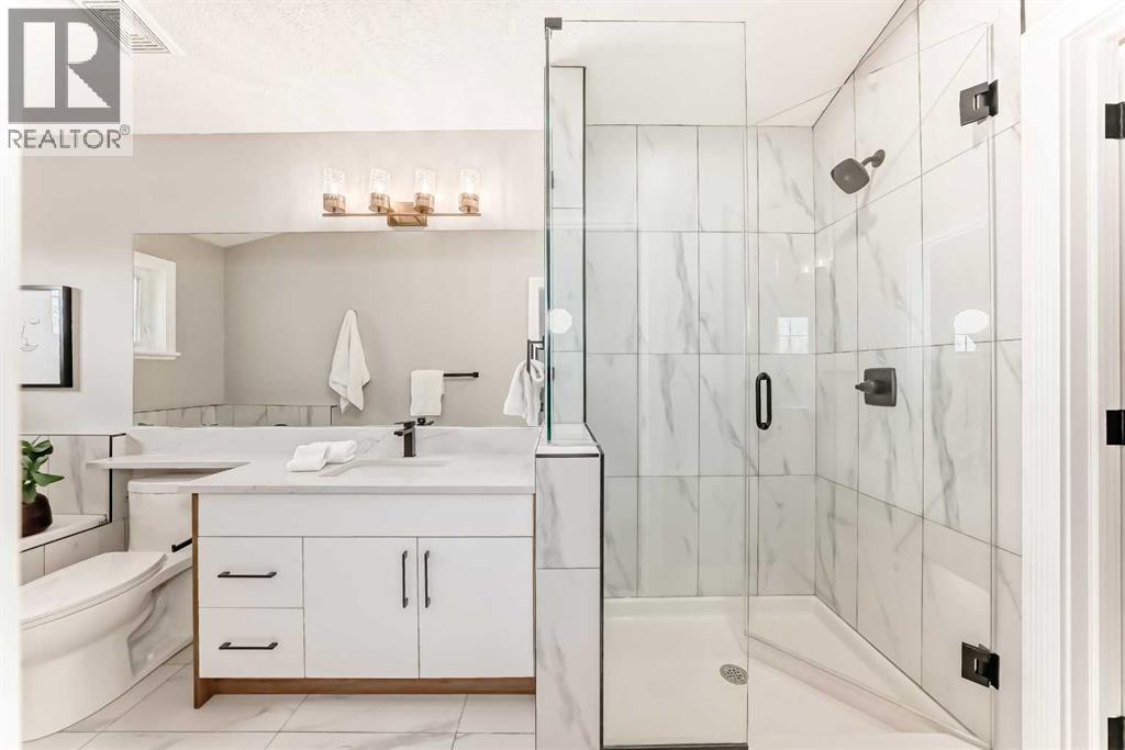 Single Family House for Sale in   Avenue SW Windsor Park Calgary 