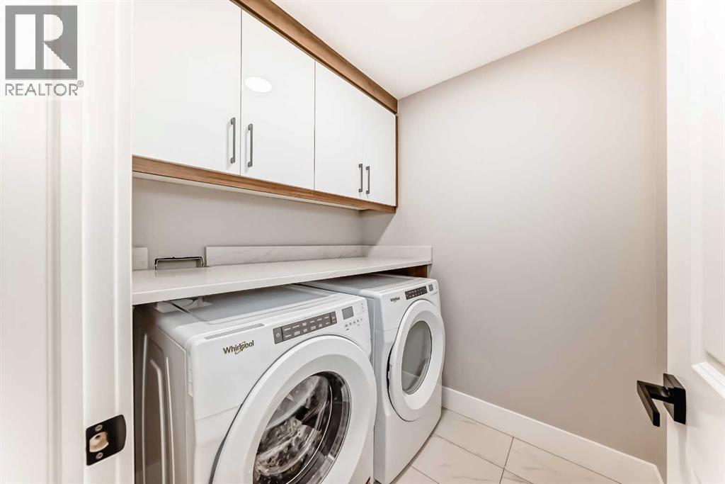 Single Family House for Sale in   Avenue SW Windsor Park Calgary 