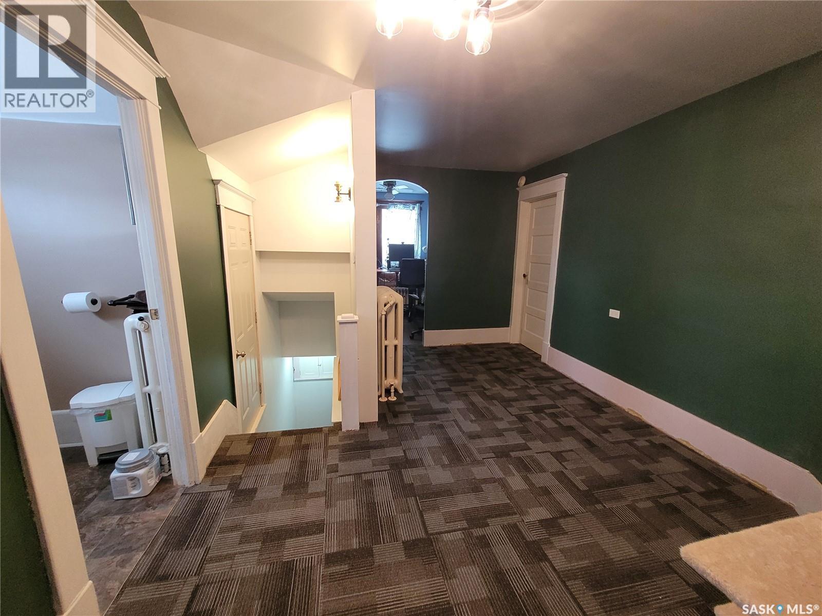 717 COTEAU AVENUE - 24