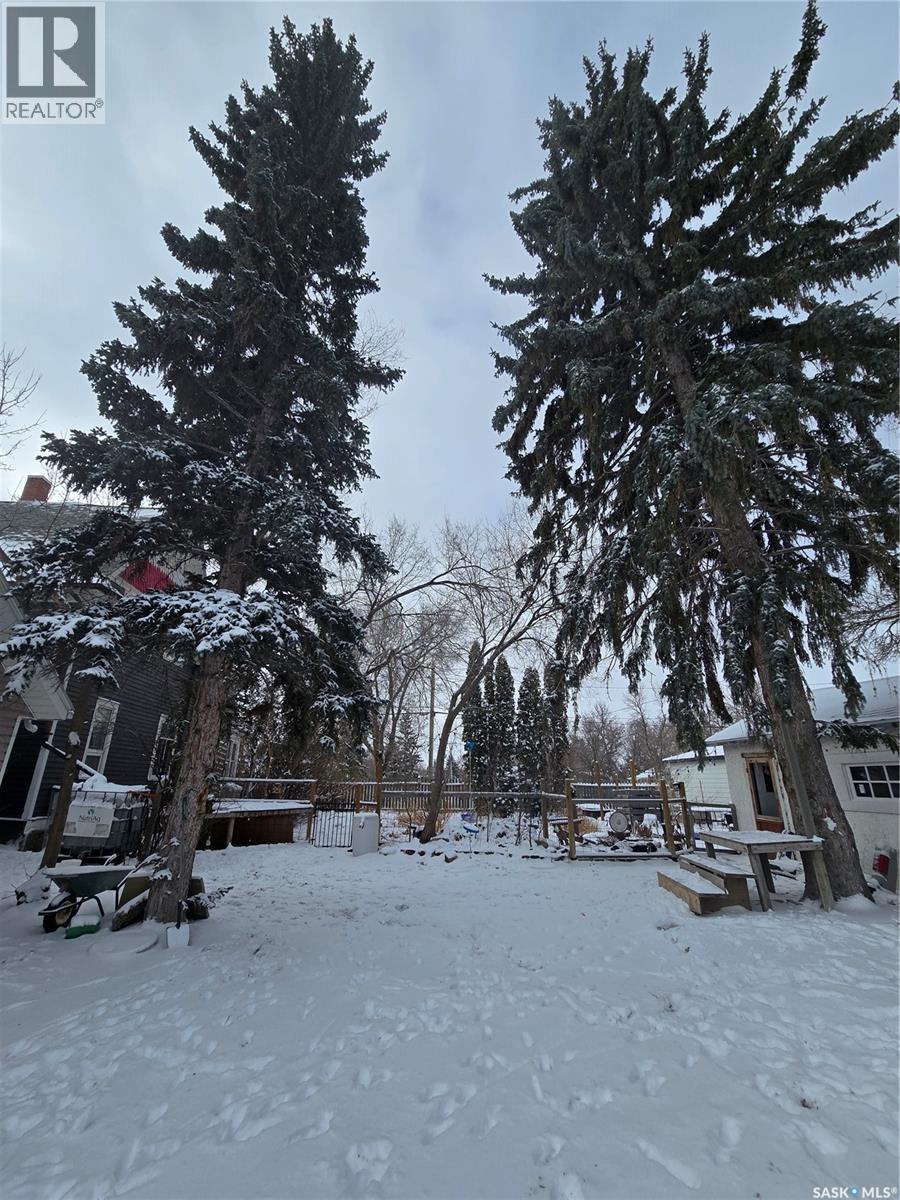 717 COTEAU AVENUE - 49