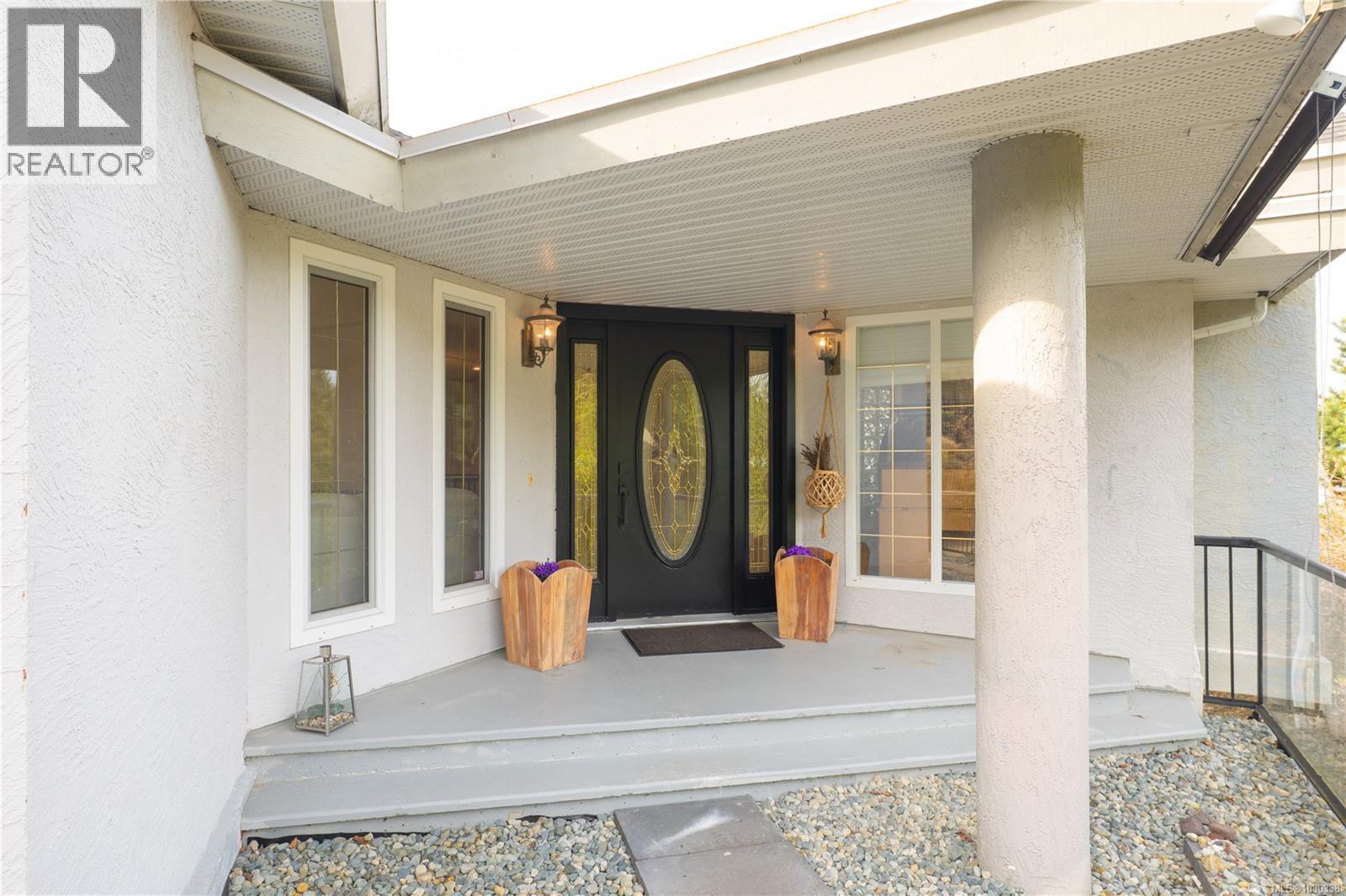 3758 PANORAMA CRES - 10