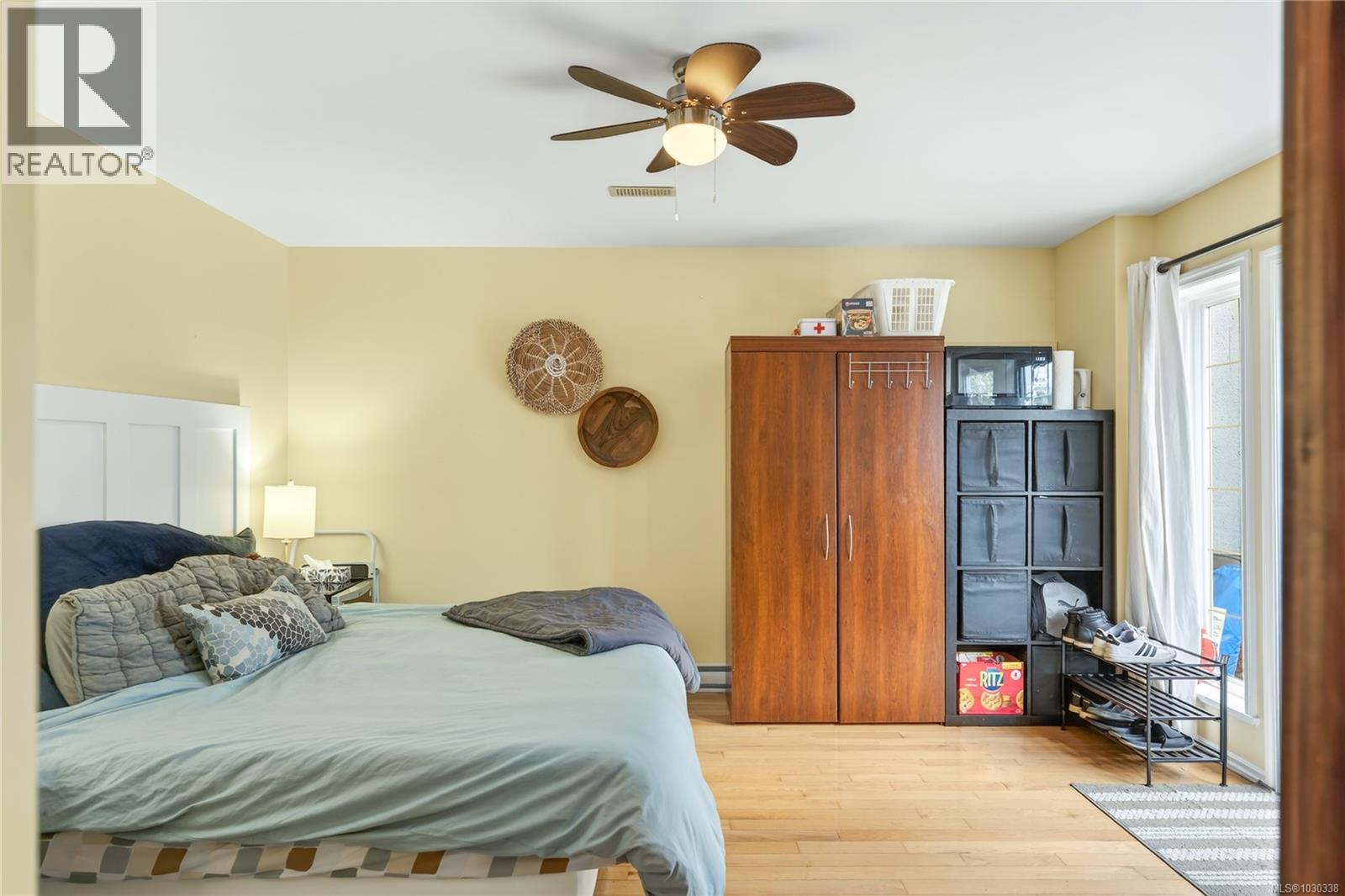 3758 PANORAMA CRES - 34