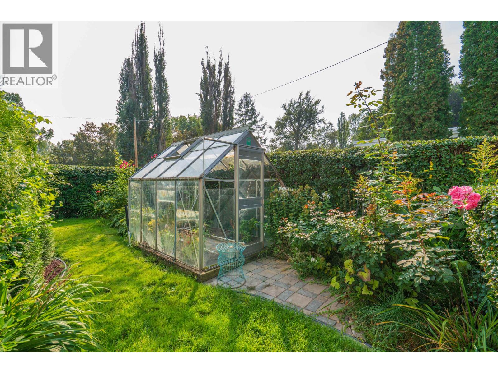 1689 BIRCH STREET - 4