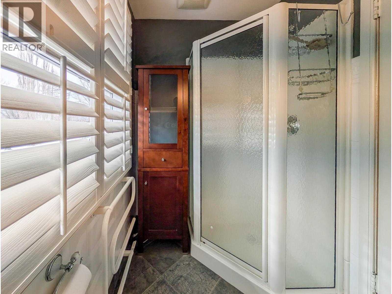 1689 BIRCH STREET - 33