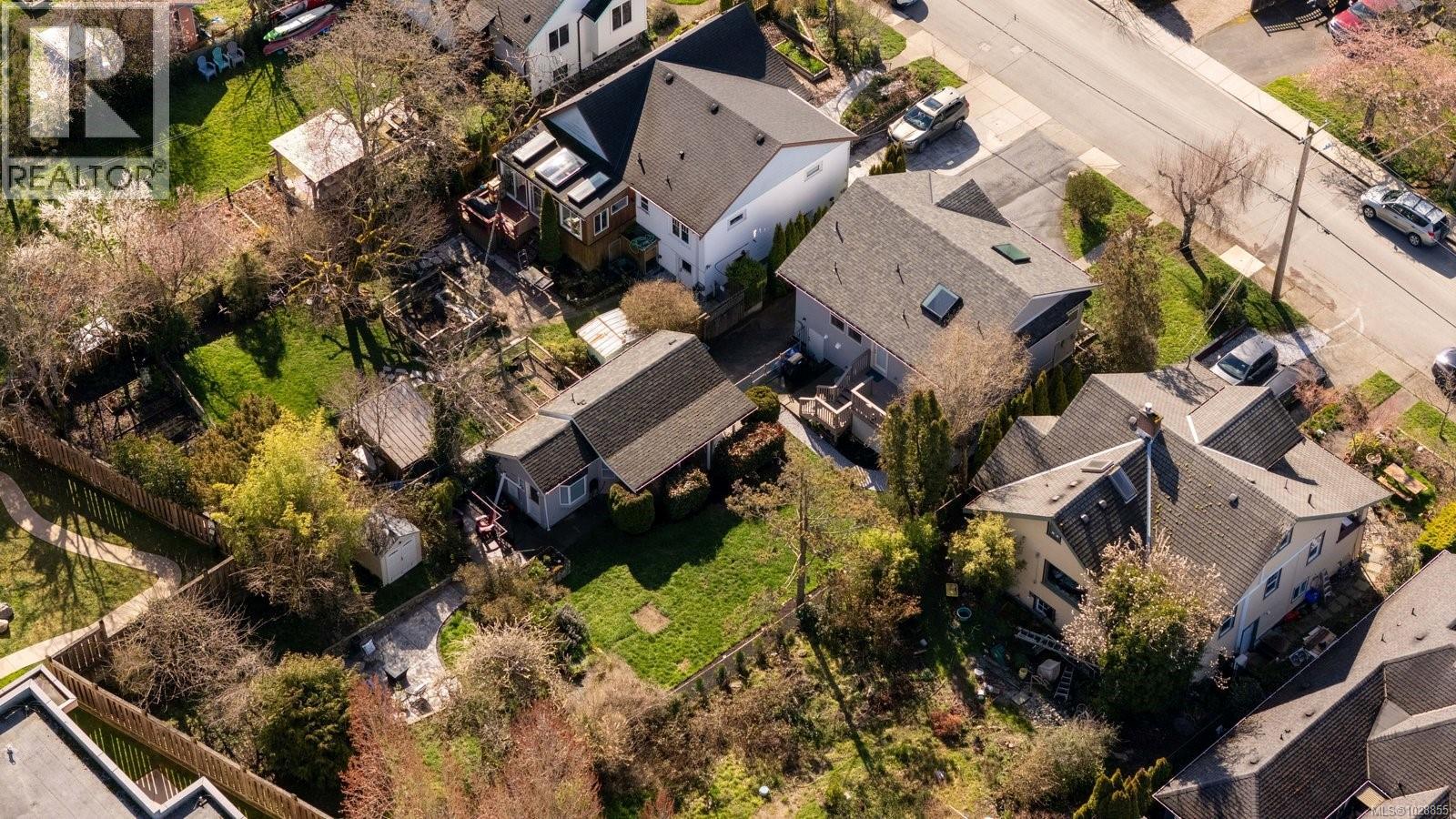  24 Lotus Street, Victoria