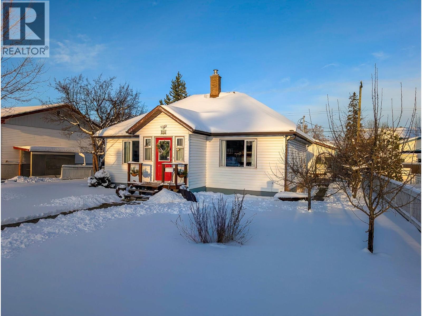 910 BURDEN STREET - Image 3