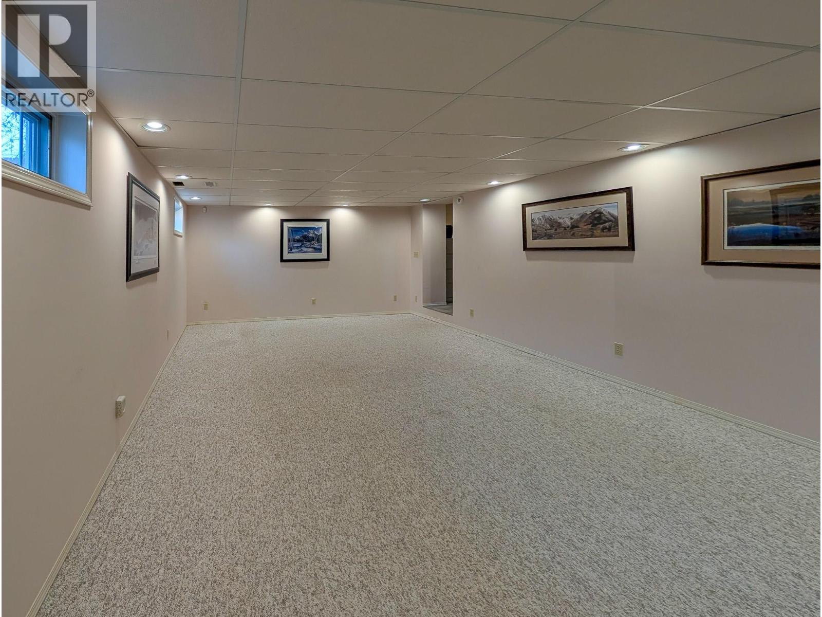 910 BURDEN STREET - 27