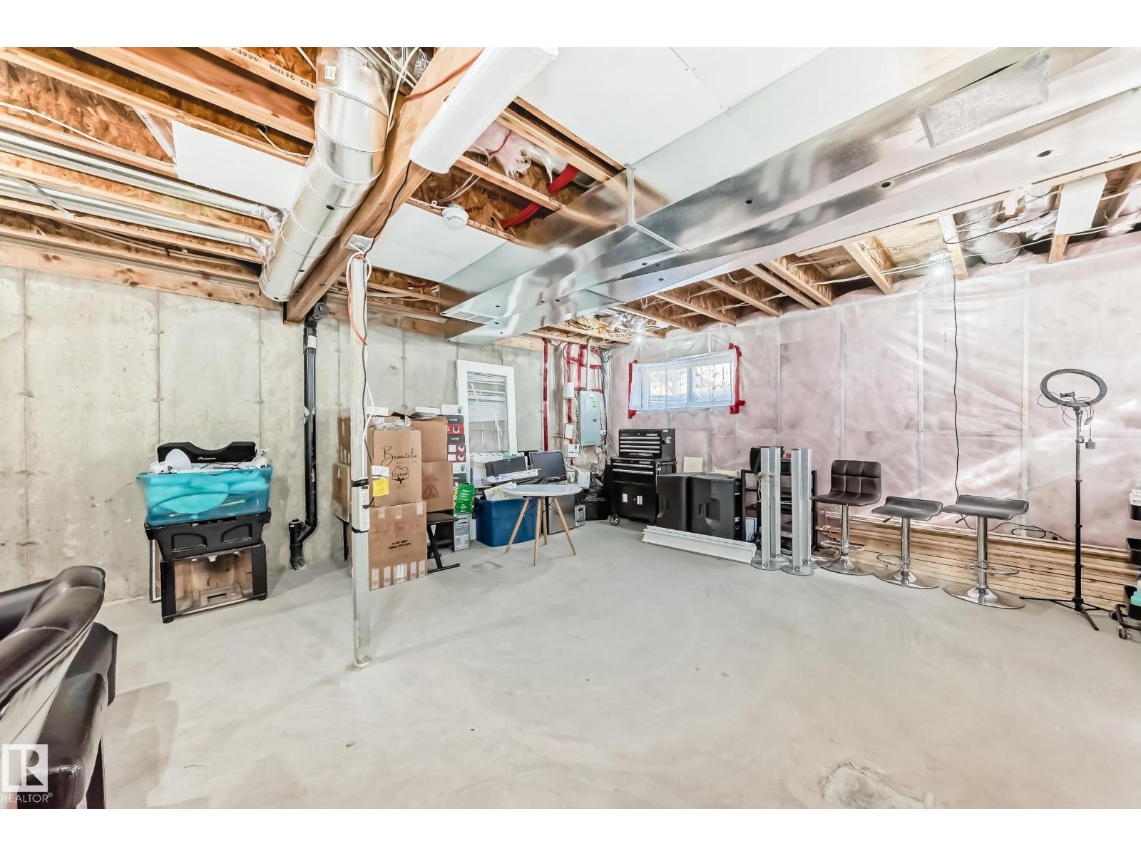 #23 445 Brintnell BV NW NW, Edmonton