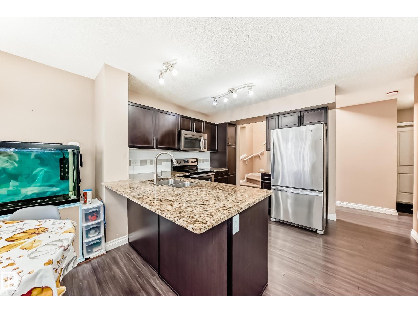 #23 445 Brintnell BV NW NW, Edmonton