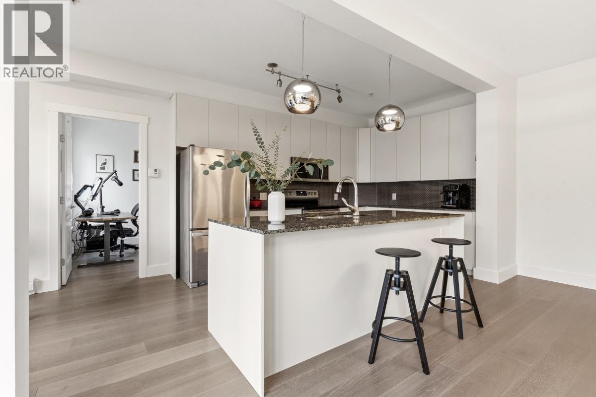 210 6268 EAGLES DRIVE