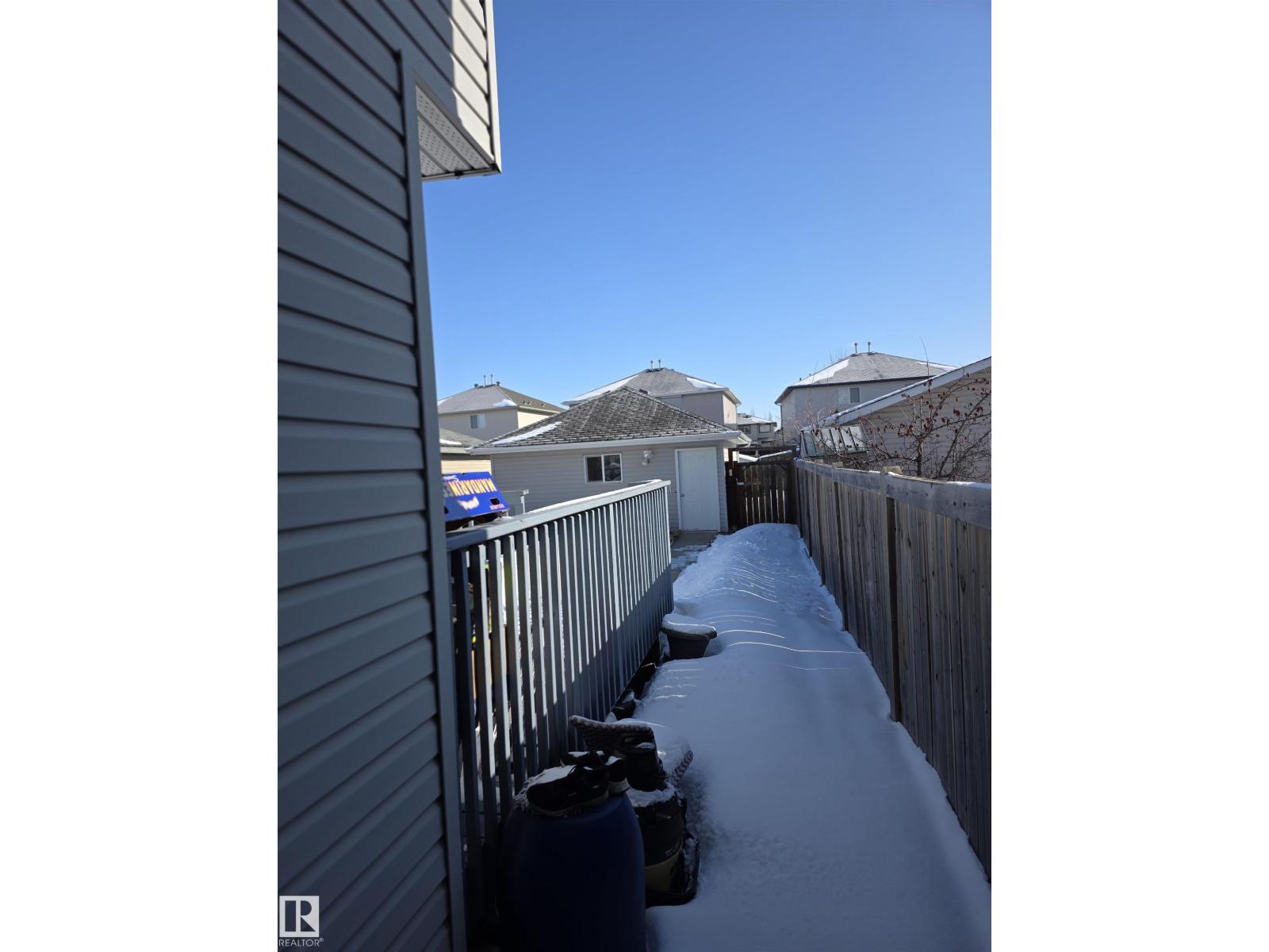 17231 88 ST NW NW, Edmonton