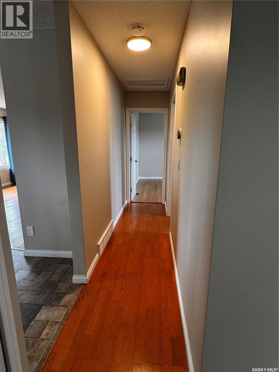 515 3RD AVENUE NW - 18