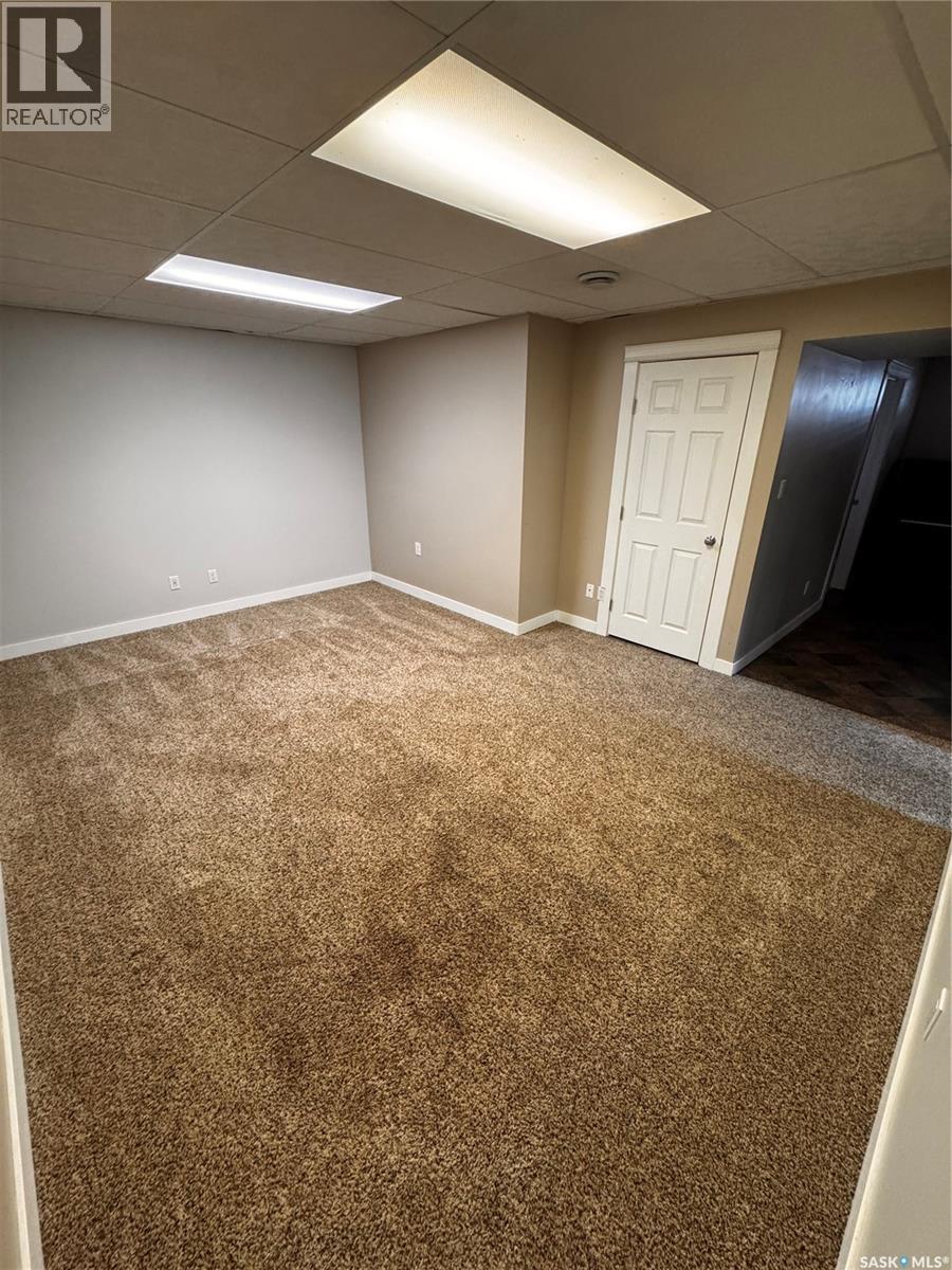 515 3RD AVENUE NW - 25