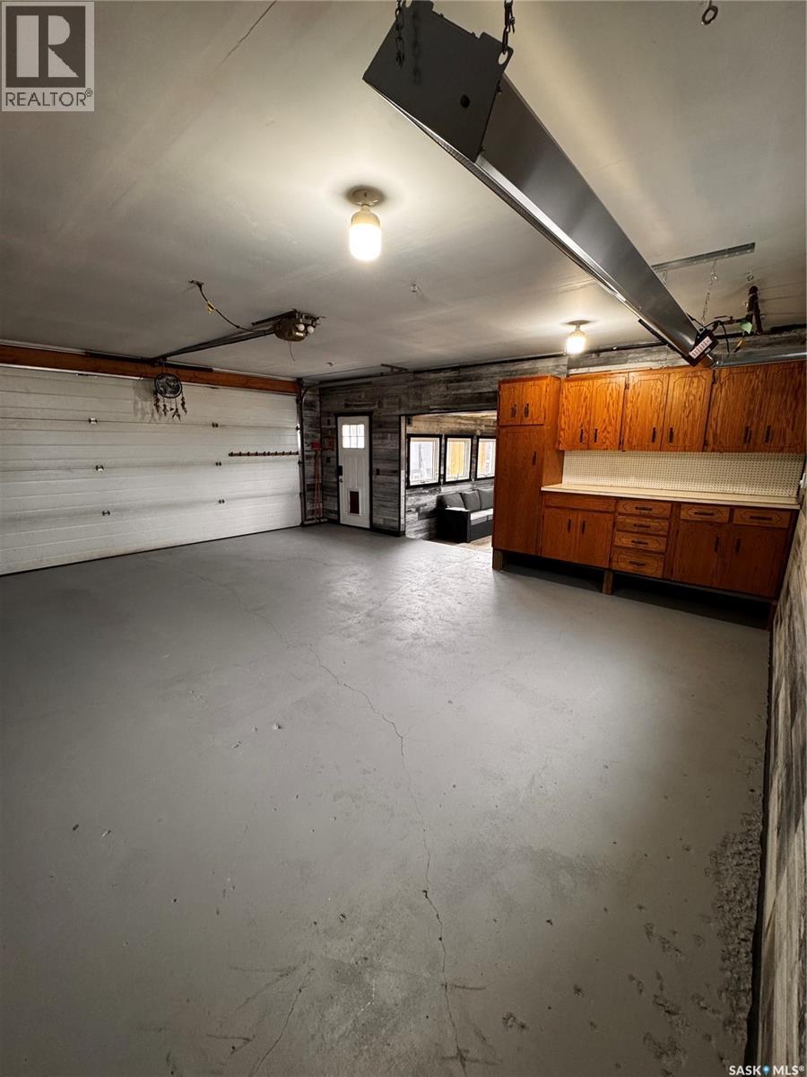 515 3RD AVENUE NW - 39