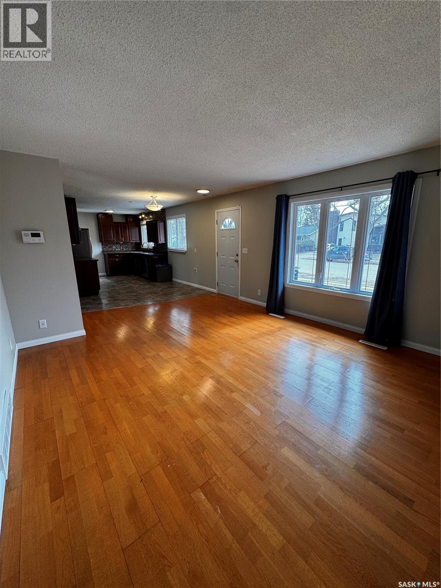 515 3RD AVENUE NW - 9