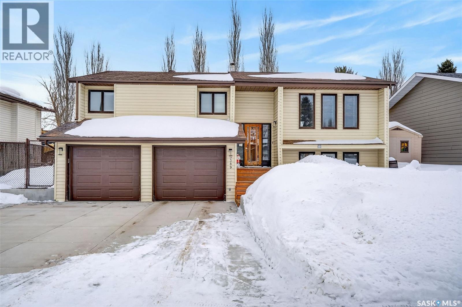 3389 Eagle CRESCENT - 1