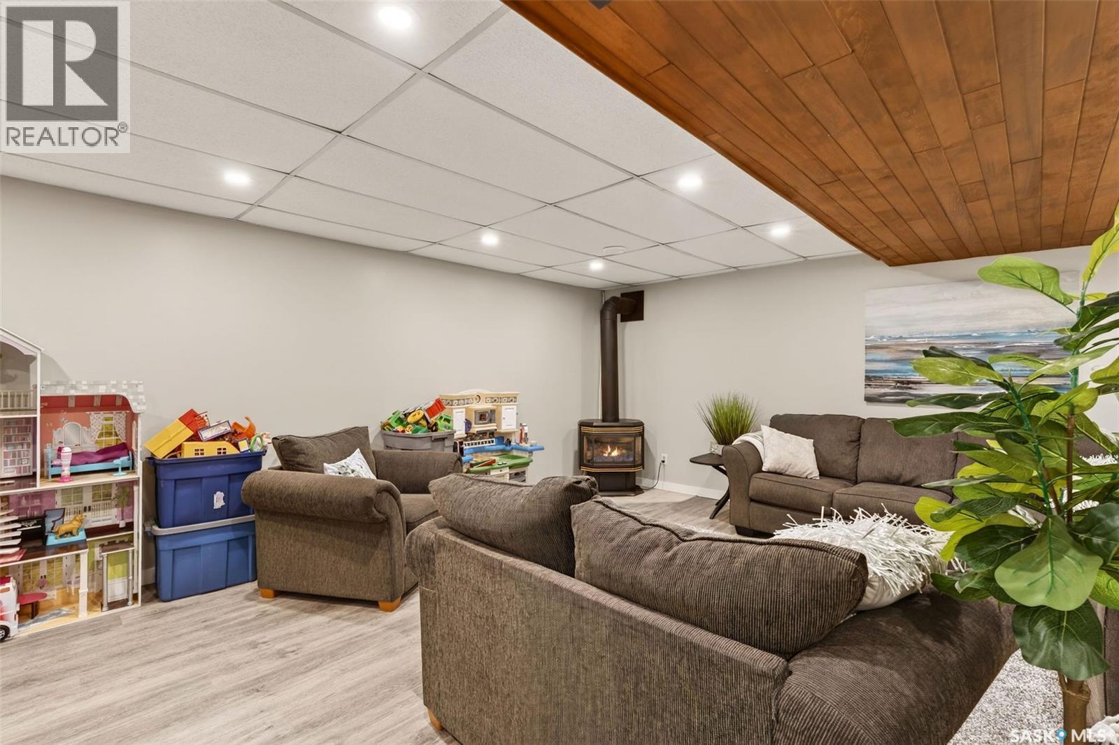 3389 EAGLE CRESCENT - 31