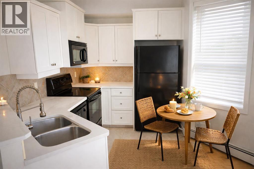 Single Family House for Sale in    Avenue SW Mission Calgary 