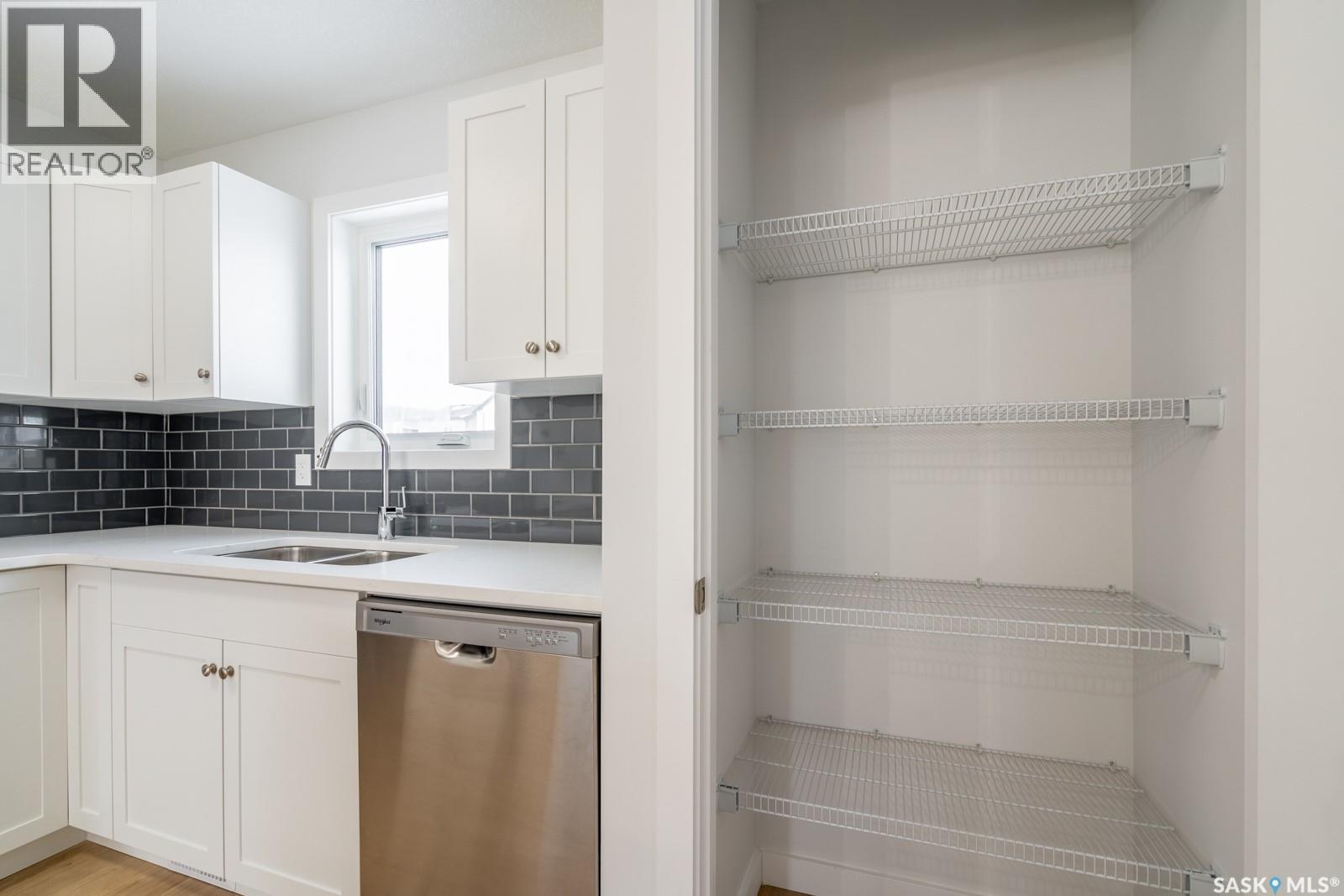 1775 RED SPRING STREET - 12