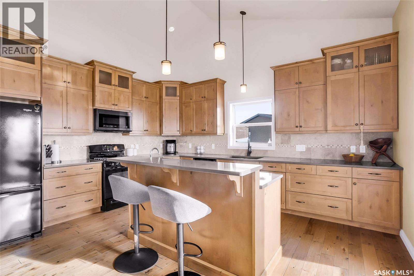 444 SASKATCHEWAN ROAD - 10