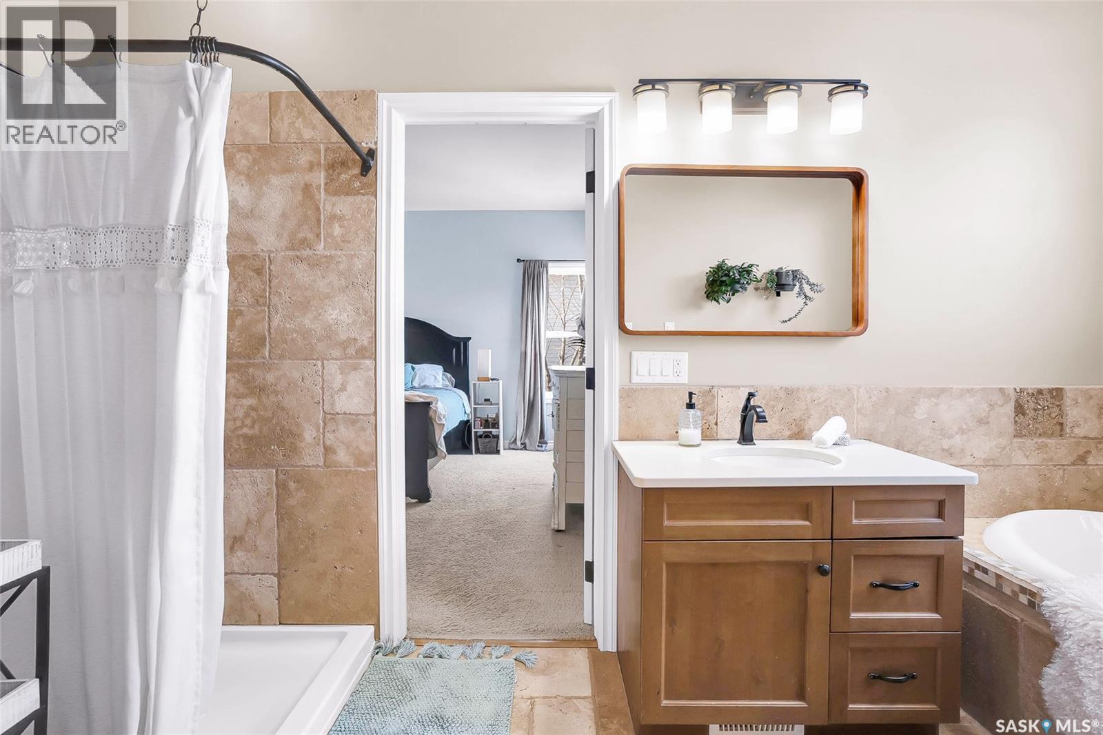 444 SASKATCHEWAN ROAD - 19