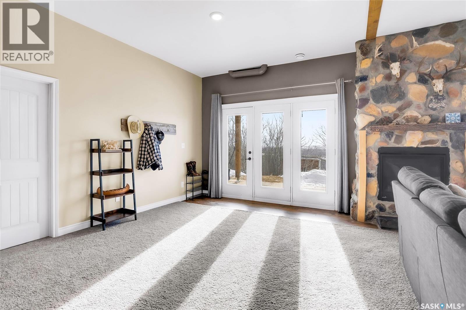 444 SASKATCHEWAN ROAD - 26