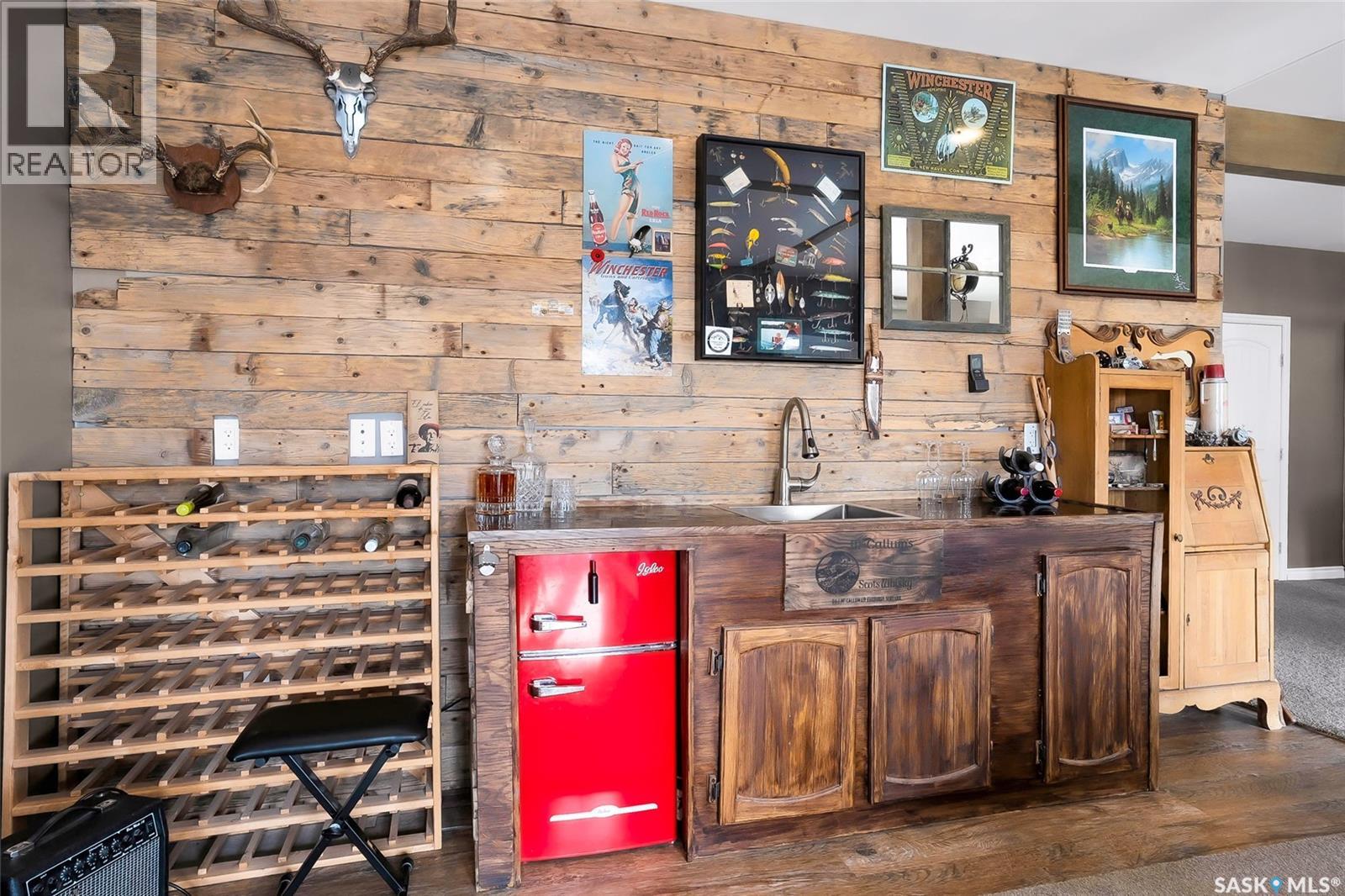 444 SASKATCHEWAN ROAD - 28