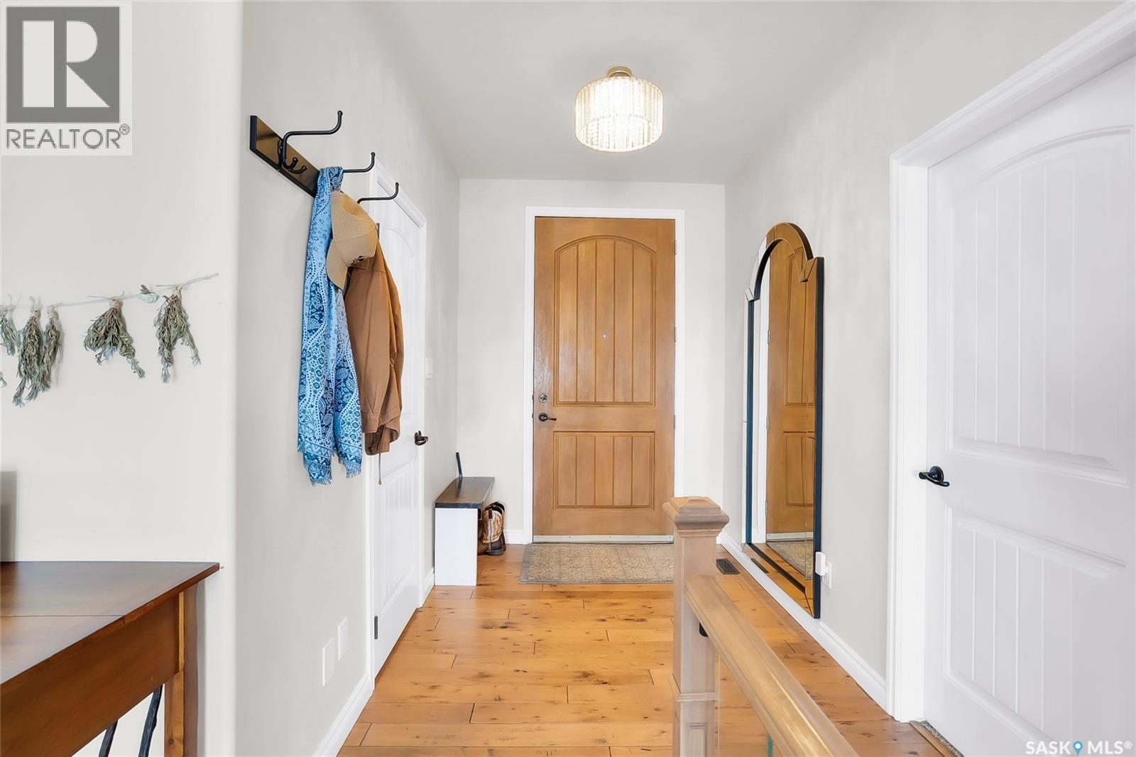 444 SASKATCHEWAN ROAD - 4