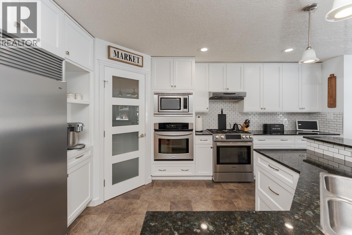 2248 ESTATE ROAD - 6