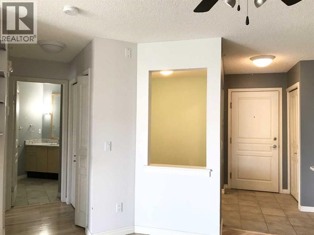 Single Family House for Sale in   Richard Road SW Lincoln Park Calgary 