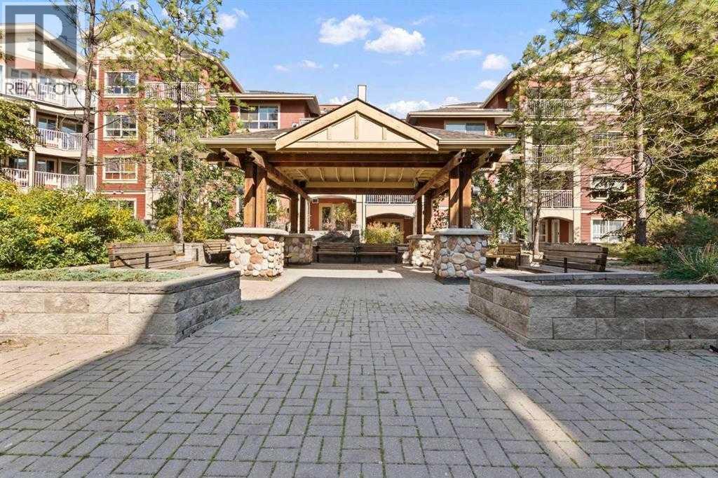 Single Family House for Sale in   Richard Road SW Lincoln Park Calgary 