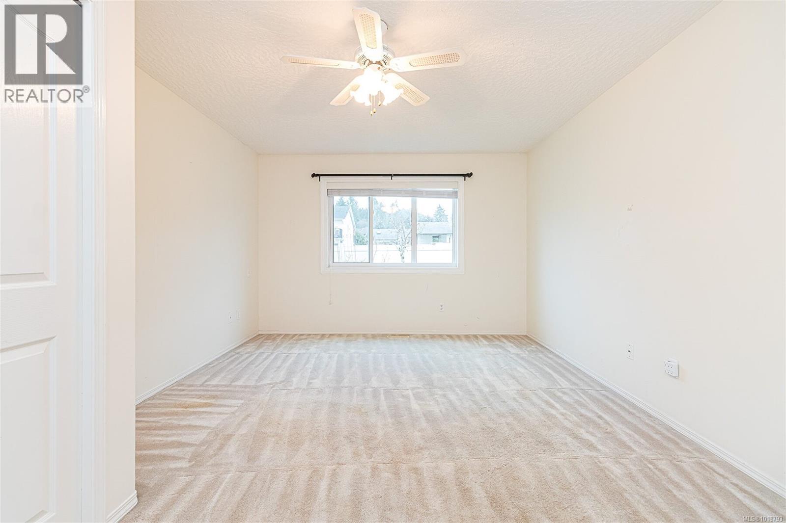 #23 815 DUNSMUIR CRES - 22