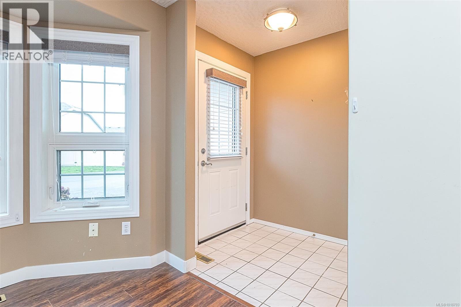 #23 815 DUNSMUIR CRES - 7