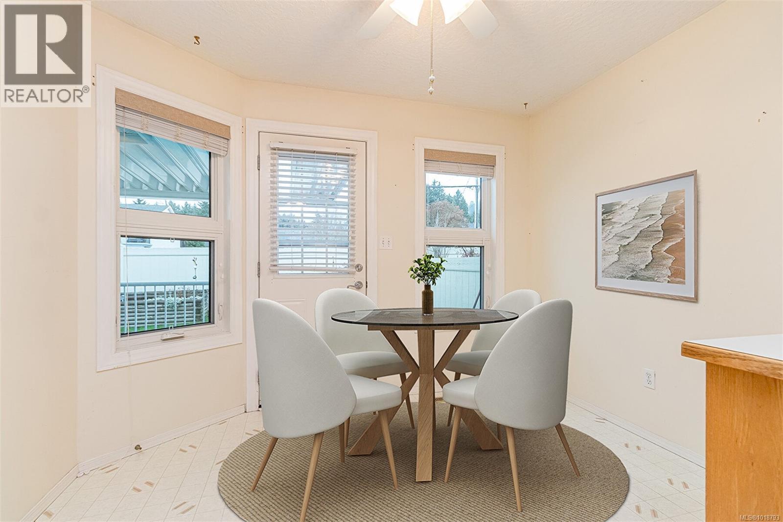 #23 815 Dunsmuir Cres - 19