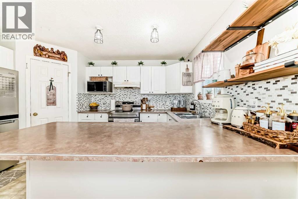 Single Family House for Sale in  Erin Meadow Way SE Erin Woods Calgary 