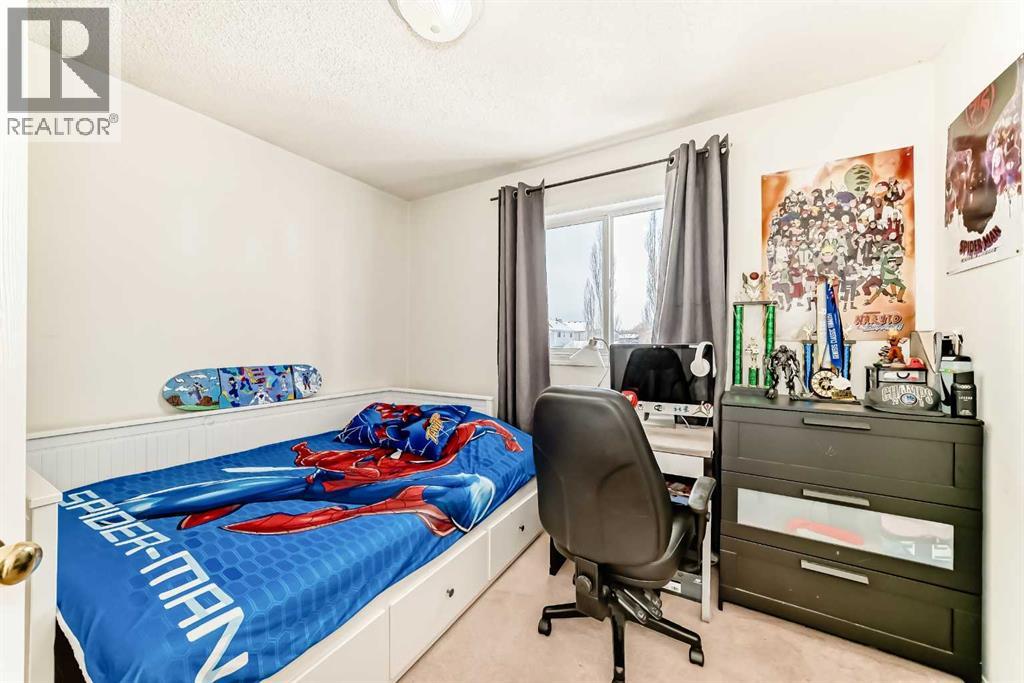 Single Family House for Sale in  Erin Meadow Way SE Erin Woods Calgary 