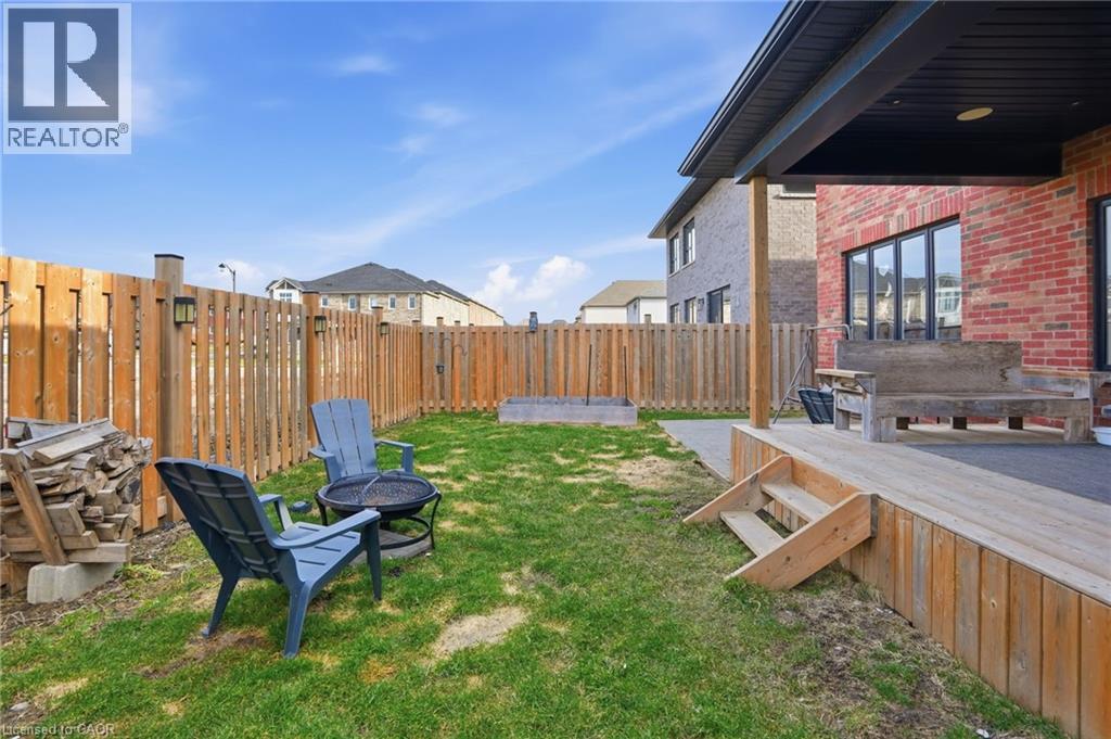 83 HOMESTEAD Way - 34