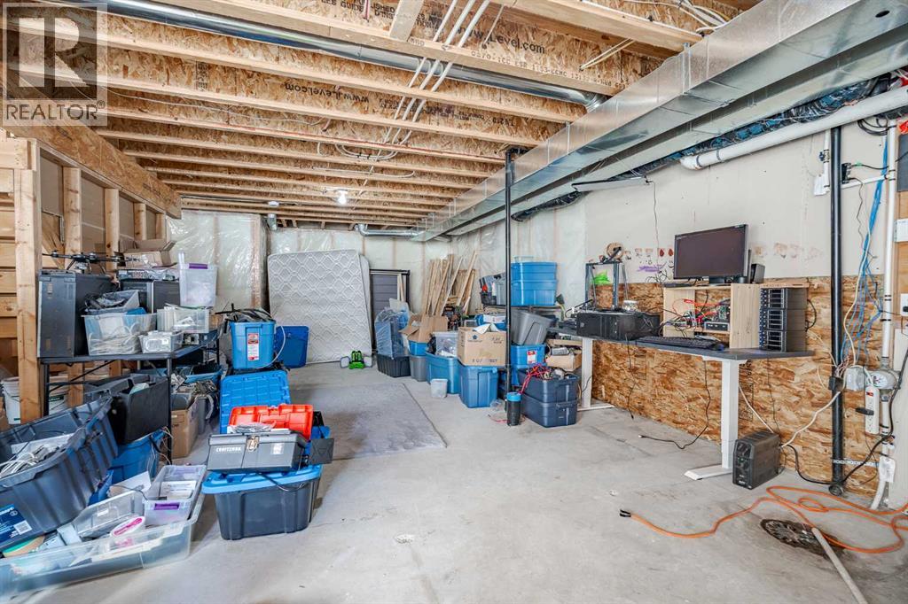 Single Family House for Sale in  Evansridge Circle NW Evanston Calgary 