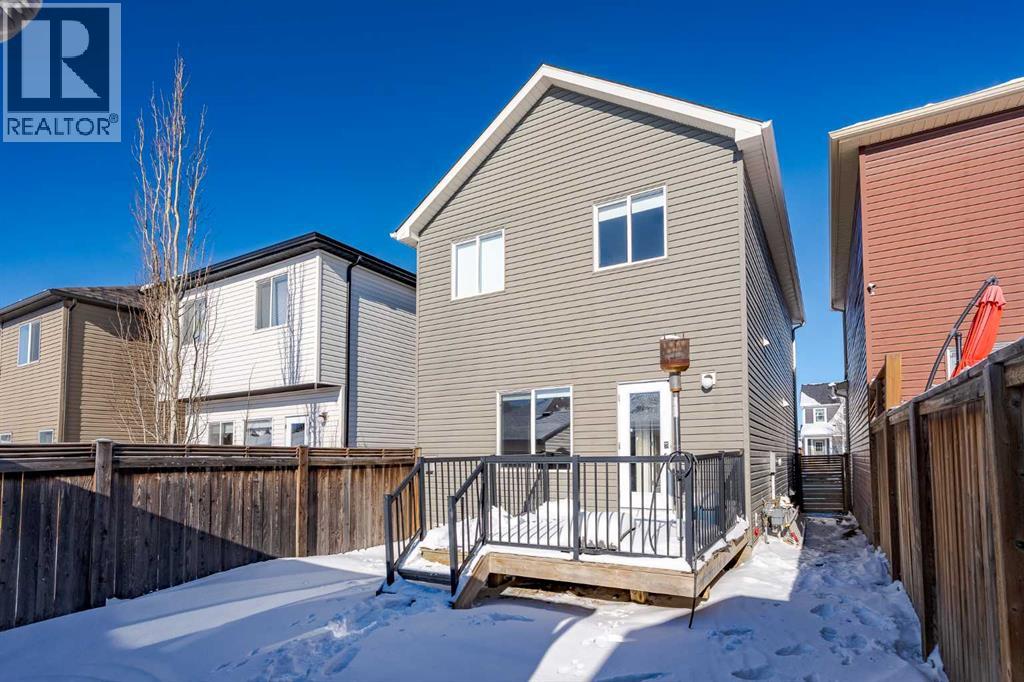 Single Family House for Sale in  Evansridge Circle NW Evanston Calgary 