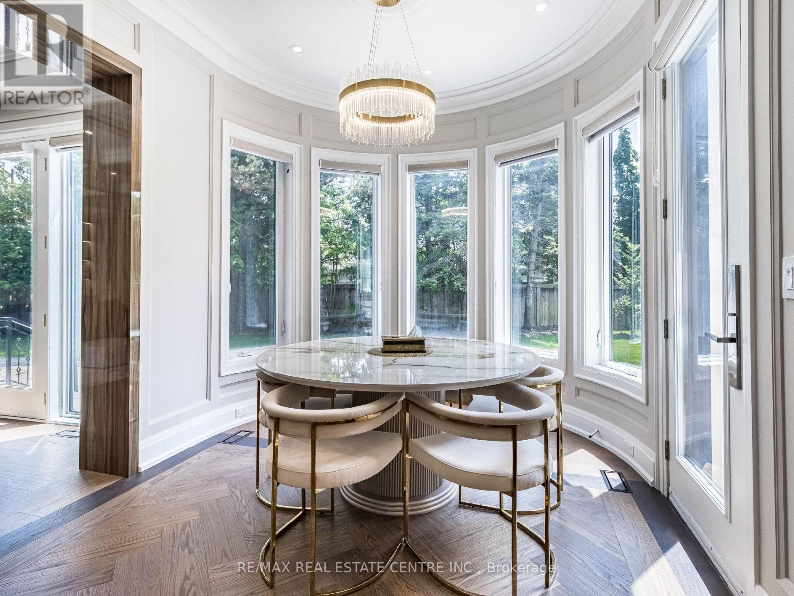 1 HUCKLEBERRY LANE S