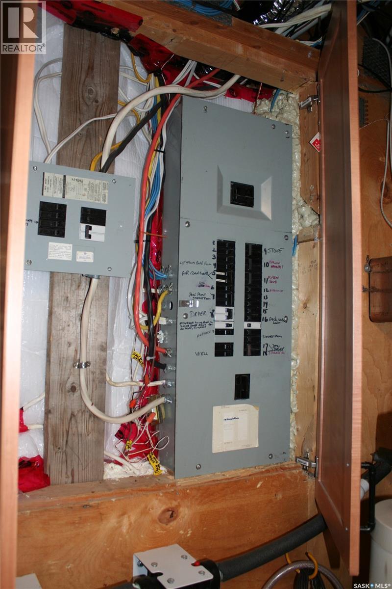 728 ELM STREET, RESORT VILLAGE OF PASQUA LAKE, SK. - 35