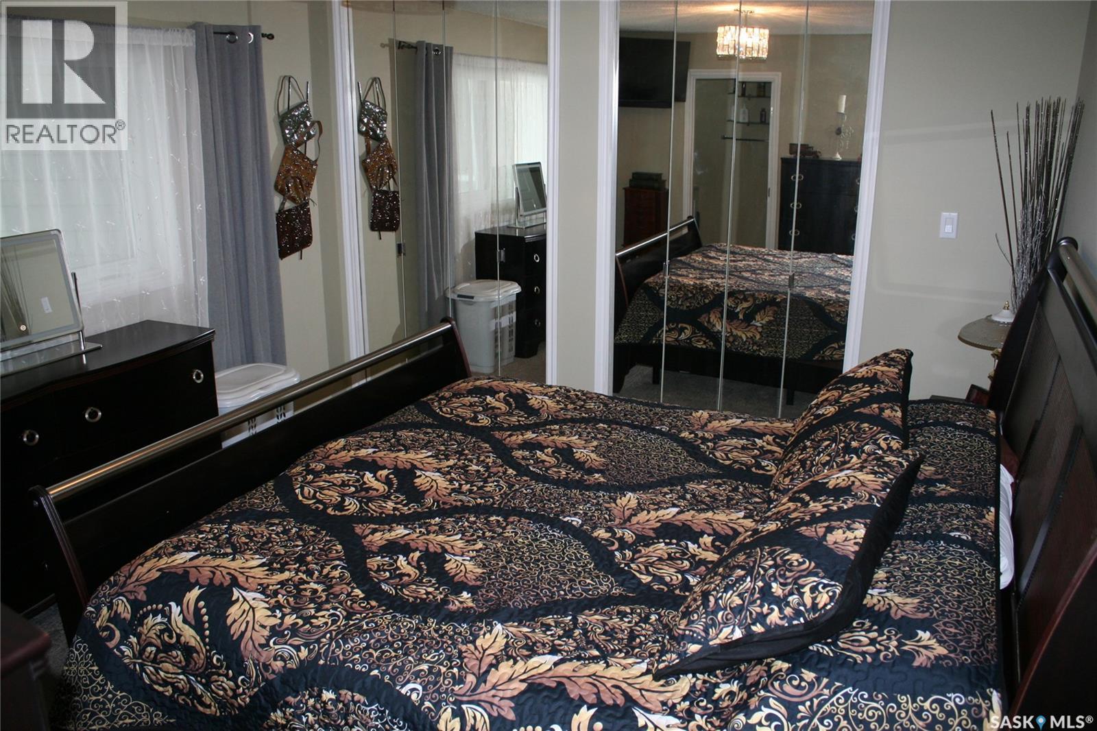 728 ELM STREET, RESORT VILLAGE OF PASQUA LAKE, SK. - 18