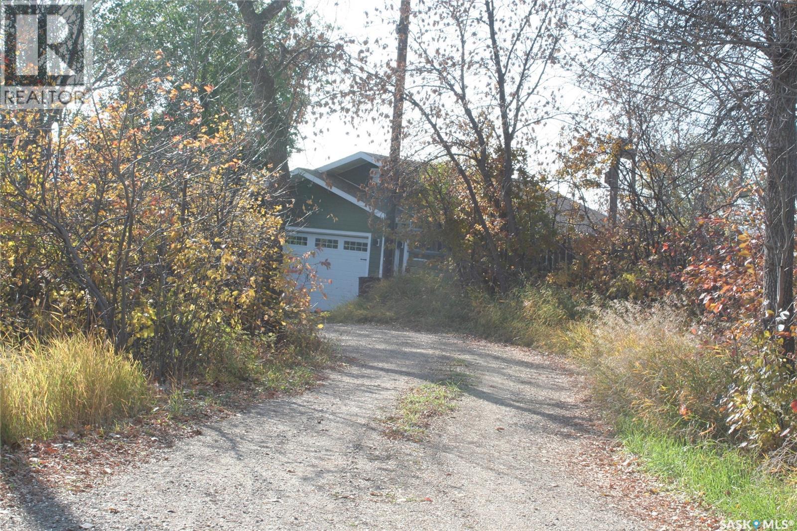 728 ELM STREET, RESORT VILLAGE OF PASQUA LAKE, SK. - 9