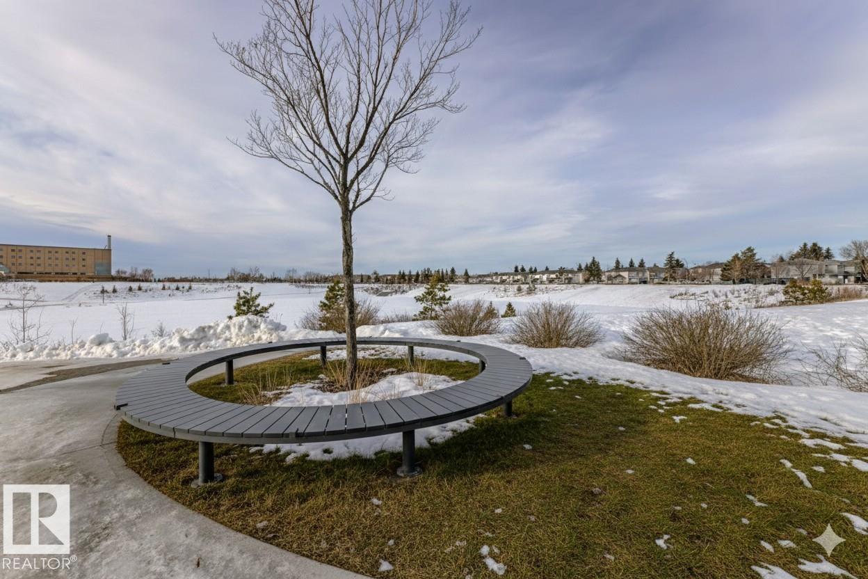 #117 5005 31 AV NW - 27