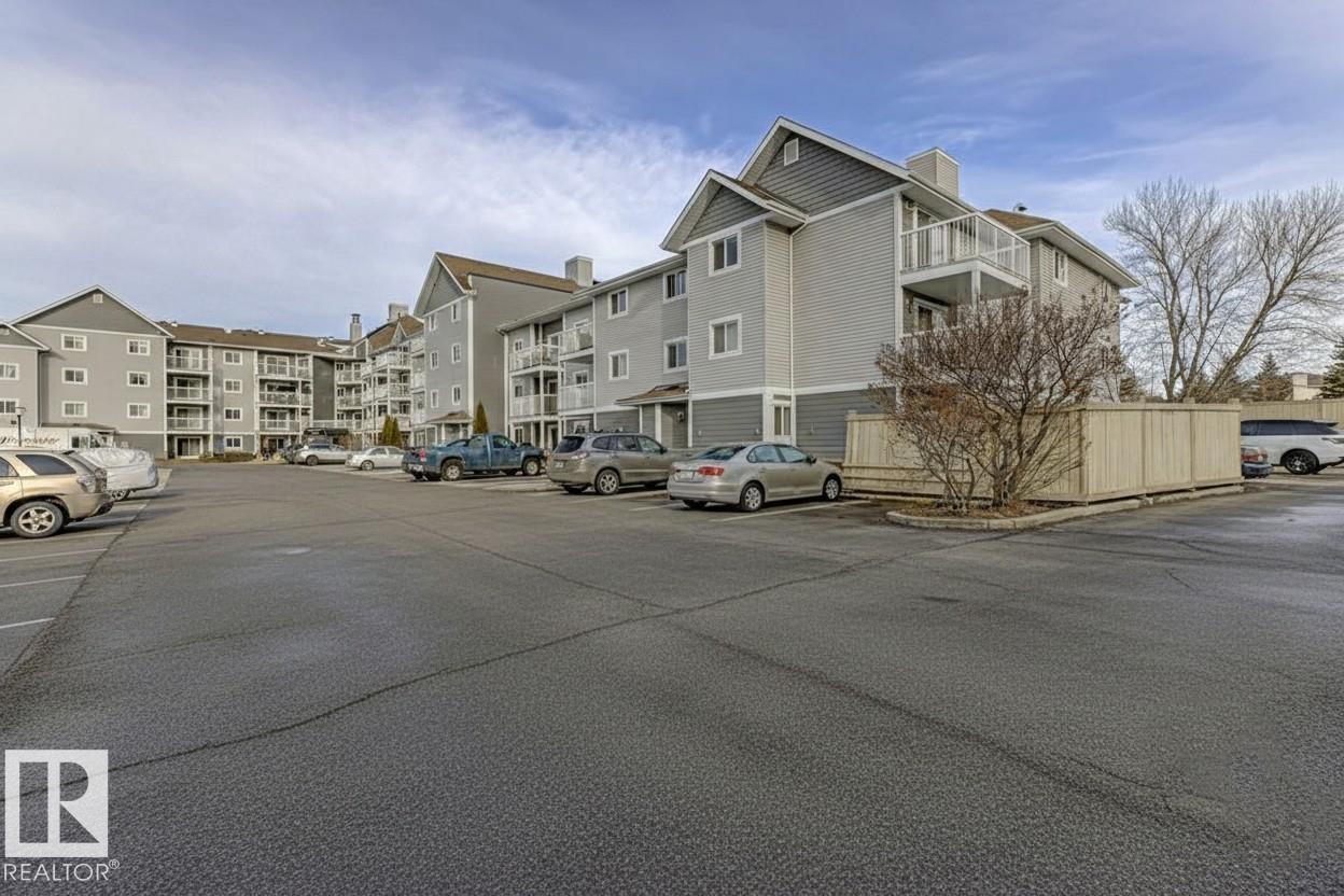 #117 5005 31 AV NW - 2