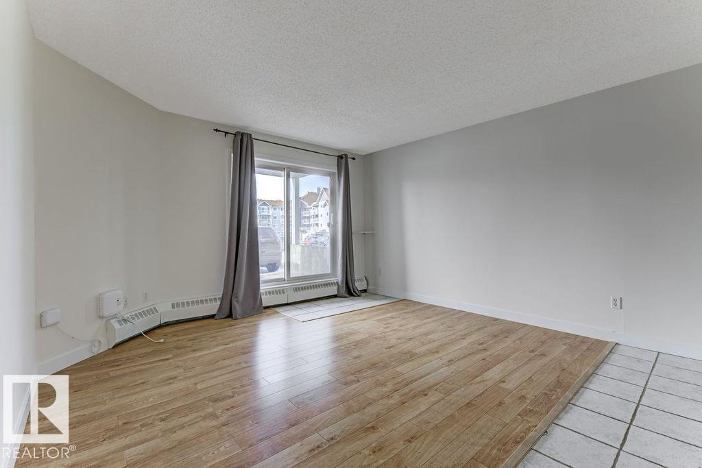 #117 5005 31 AV NW - 22