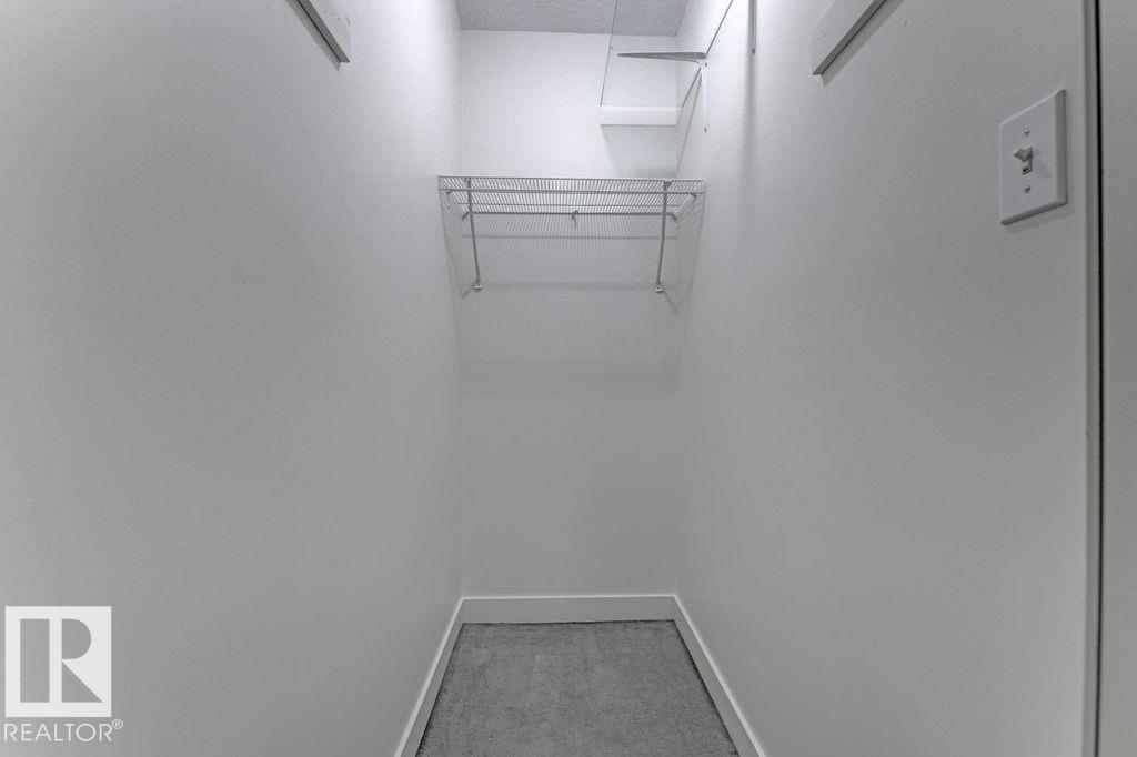 #117 5005 31 AV NW - 24